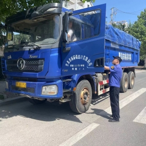 平度市东阁街道执法中队加强扬尘污染整治，守护“夏日蓝” ...