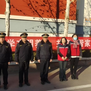 同和执法中队：助力文明养犬新风尚