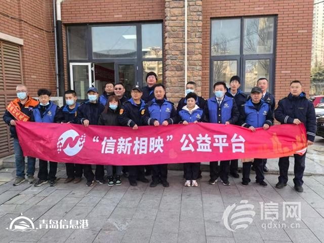 ​信新相映便民服务大集走进营子社区 磨刀再添一位“实力干将”