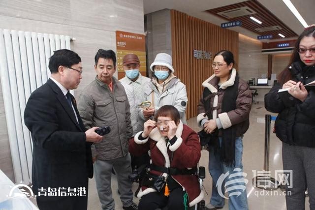 李沧区残联一行到李沧法院实地体验无障碍诉讼服务
