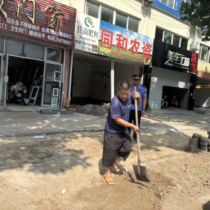 同和中队：巡查步履不停歇，守护砖道 “高颜值”