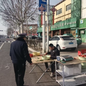 同和中队：“信用+执法”整治占道经营保畅通