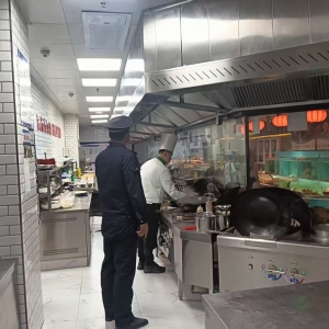 守护舌尖上的清新！李园街道综合行政执法中队全面开展餐饮油烟整治行动 ...