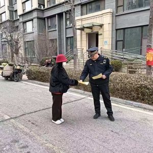 强化市政道路管护宣传 筑牢城市出行安全防线