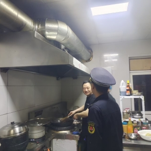同和中队：常态巡查严管控，聚力整治餐饮油烟