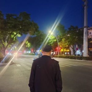 同和中队:巡查管护道路，保障出行畅通